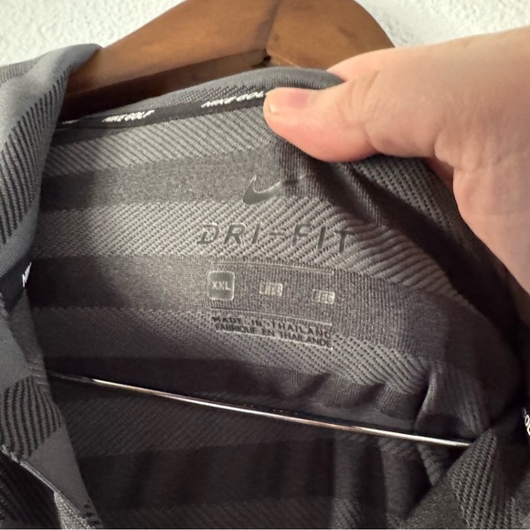 Nike Men's Golf Dark Gray Striped Polo Shirt Drifit XXL EUC - Picture 7 of 12